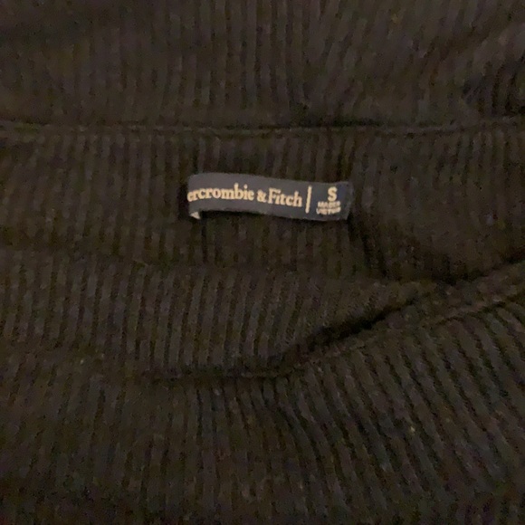 Abercrombie Off the Shoulder Sweater - Picture 2 of 3